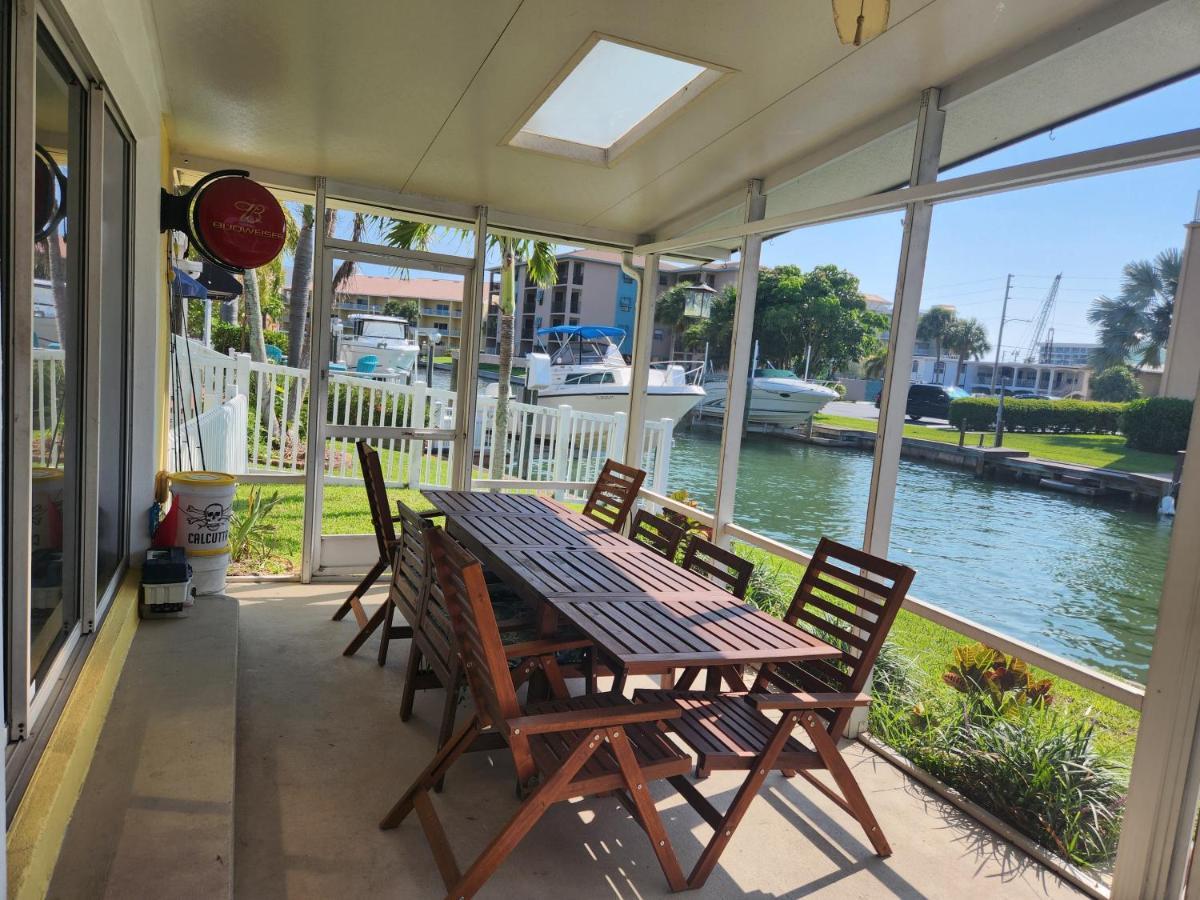 Waterfront Boat Lift Bungalow Villa St. Pete Beach Exterior photo